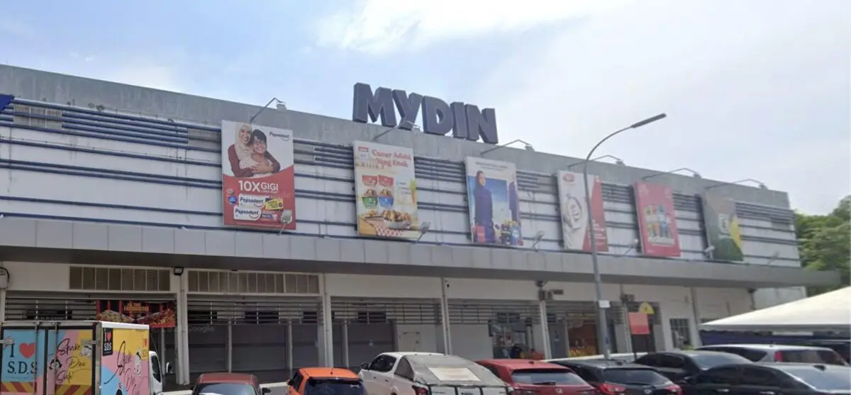 Mydin senawang store